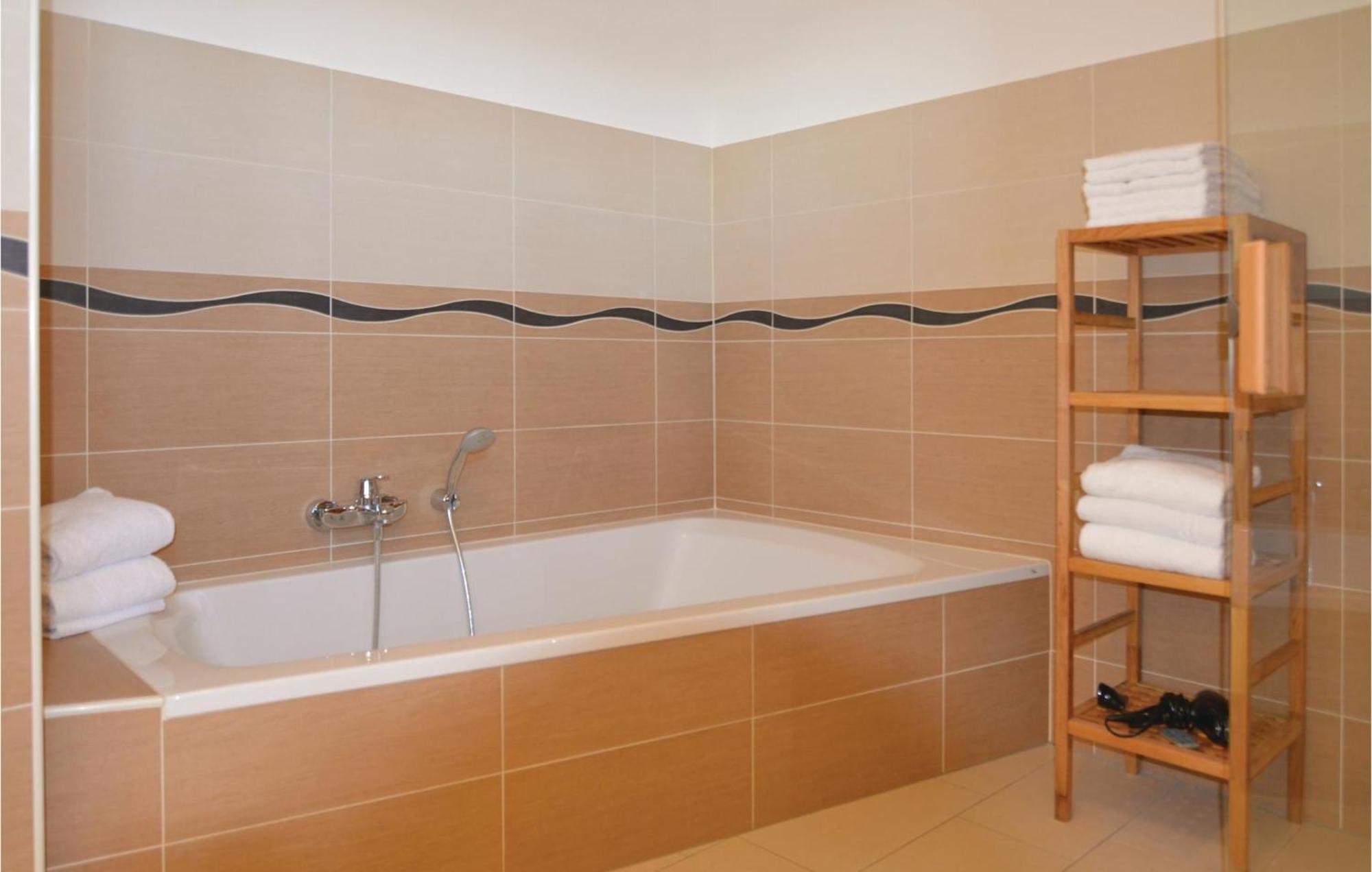Stunning Apartment In Dagebuell With Wifi Dış mekan fotoğraf